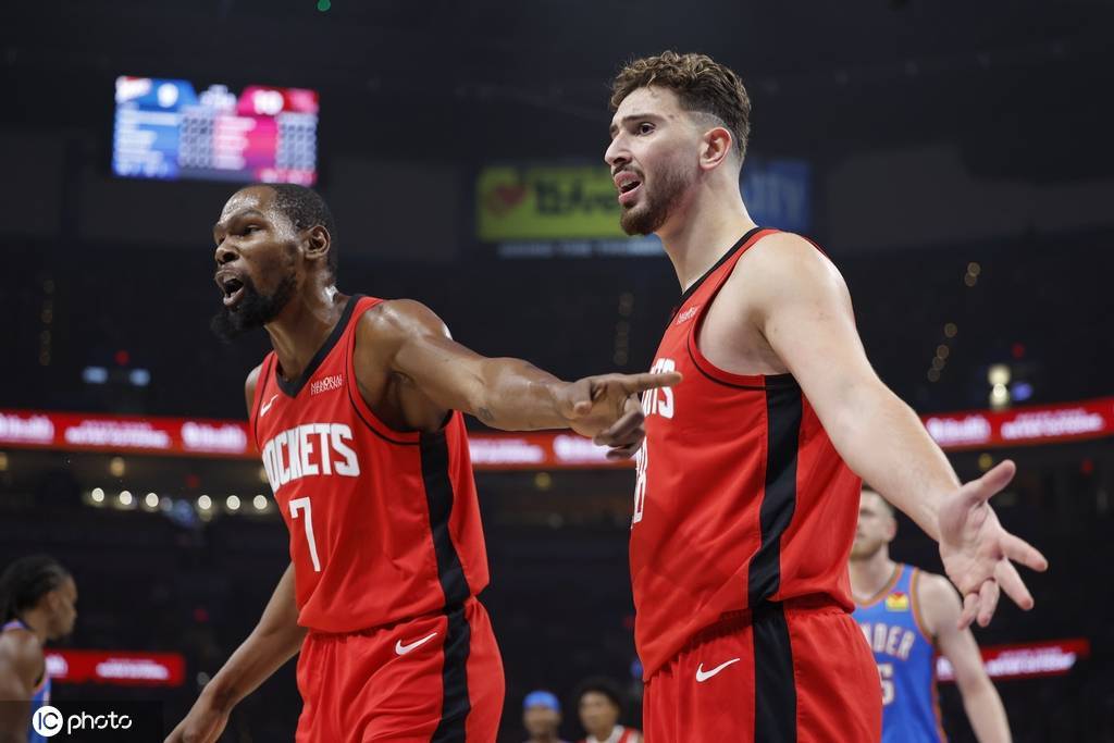 又进化了!申京揭幕战狂砍39+11+7狂飙5记三分 又进化了!申京揭幕战狂砍39+11+7狂飙5记三分