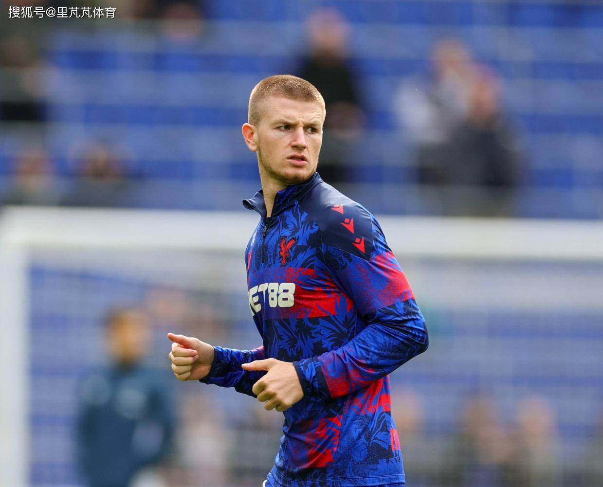 一日英超动向:哈兰德进球效率太恐怖,布莱顿少帅“毒奶”阿莫林 一日英超动向:哈兰德进球效率太恐怖,布莱顿少帅“毒奶”阿莫林